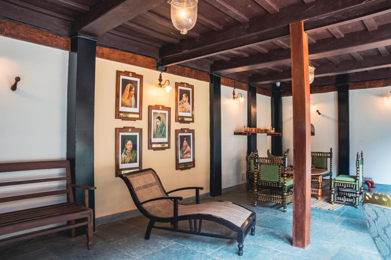 Sawantwadi Palace Boutique Art Hotel Extérieur photo