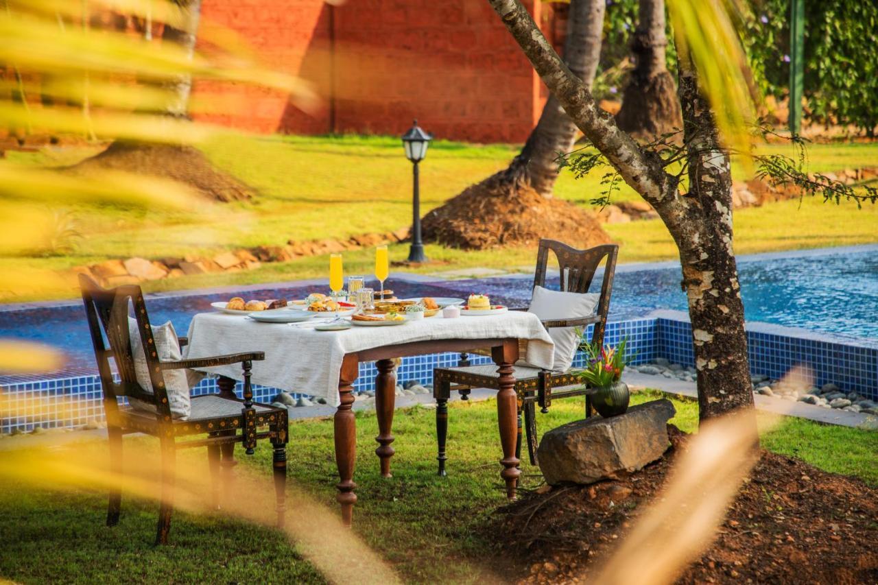 Sawantwadi Palace Boutique Art Hotel Extérieur photo