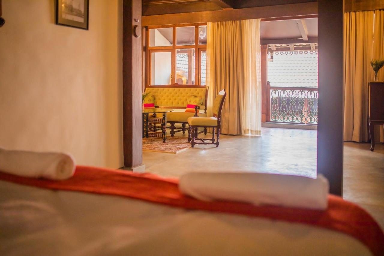 Sawantwadi Palace Boutique Art Hotel Extérieur photo