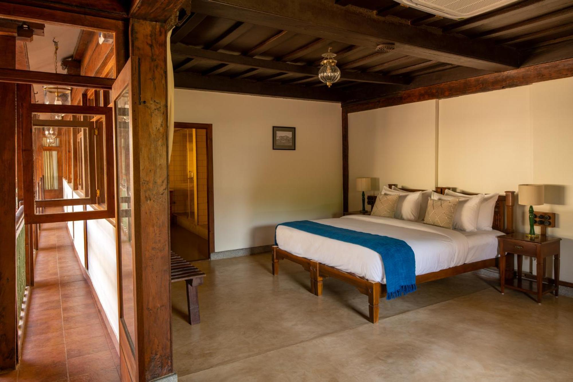 Sawantwadi Palace Boutique Art Hotel Extérieur photo