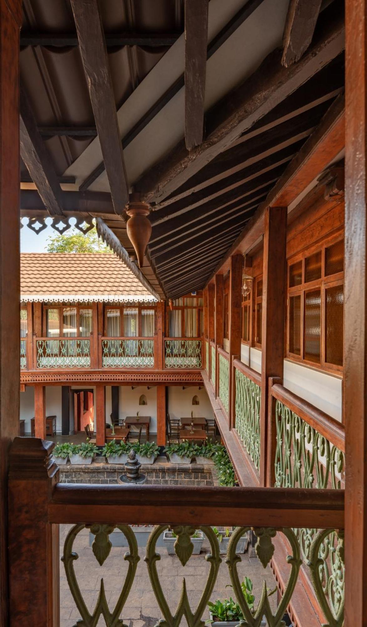 Sawantwadi Palace Boutique Art Hotel Extérieur photo