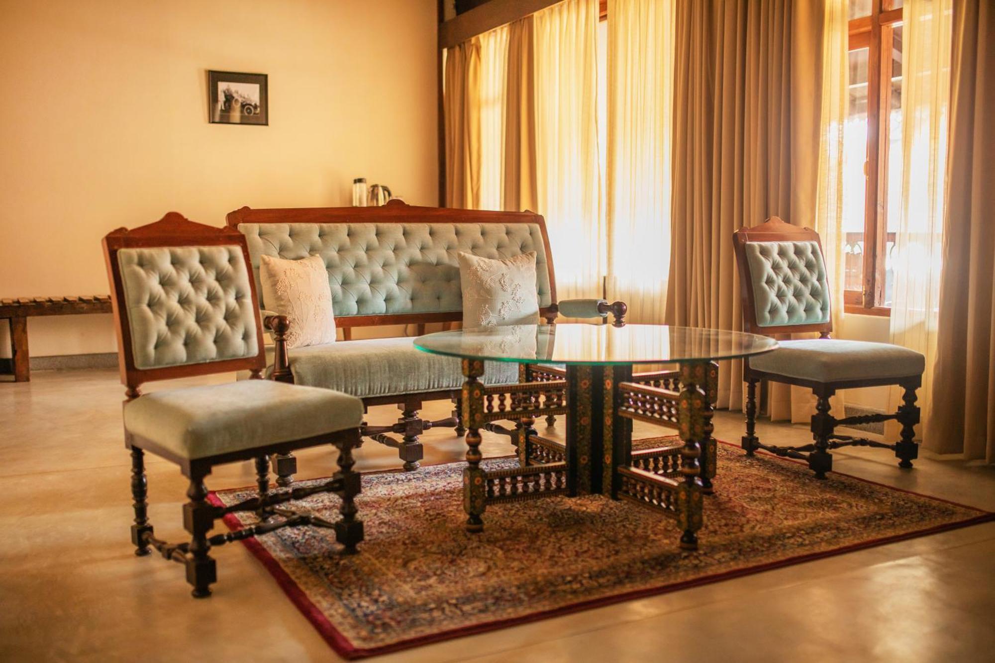 Sawantwadi Palace Boutique Art Hotel Extérieur photo