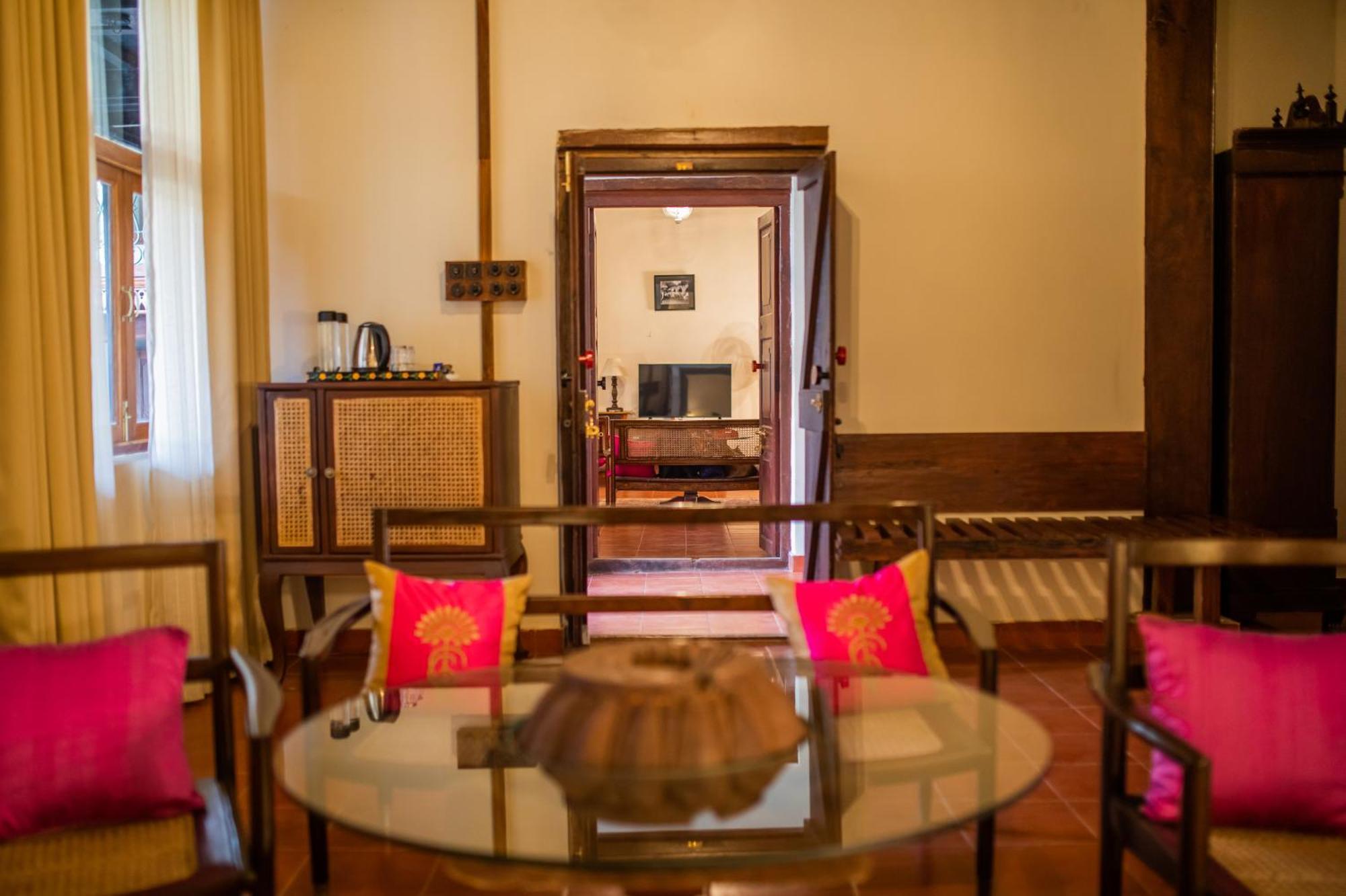 Sawantwadi Palace Boutique Art Hotel Extérieur photo