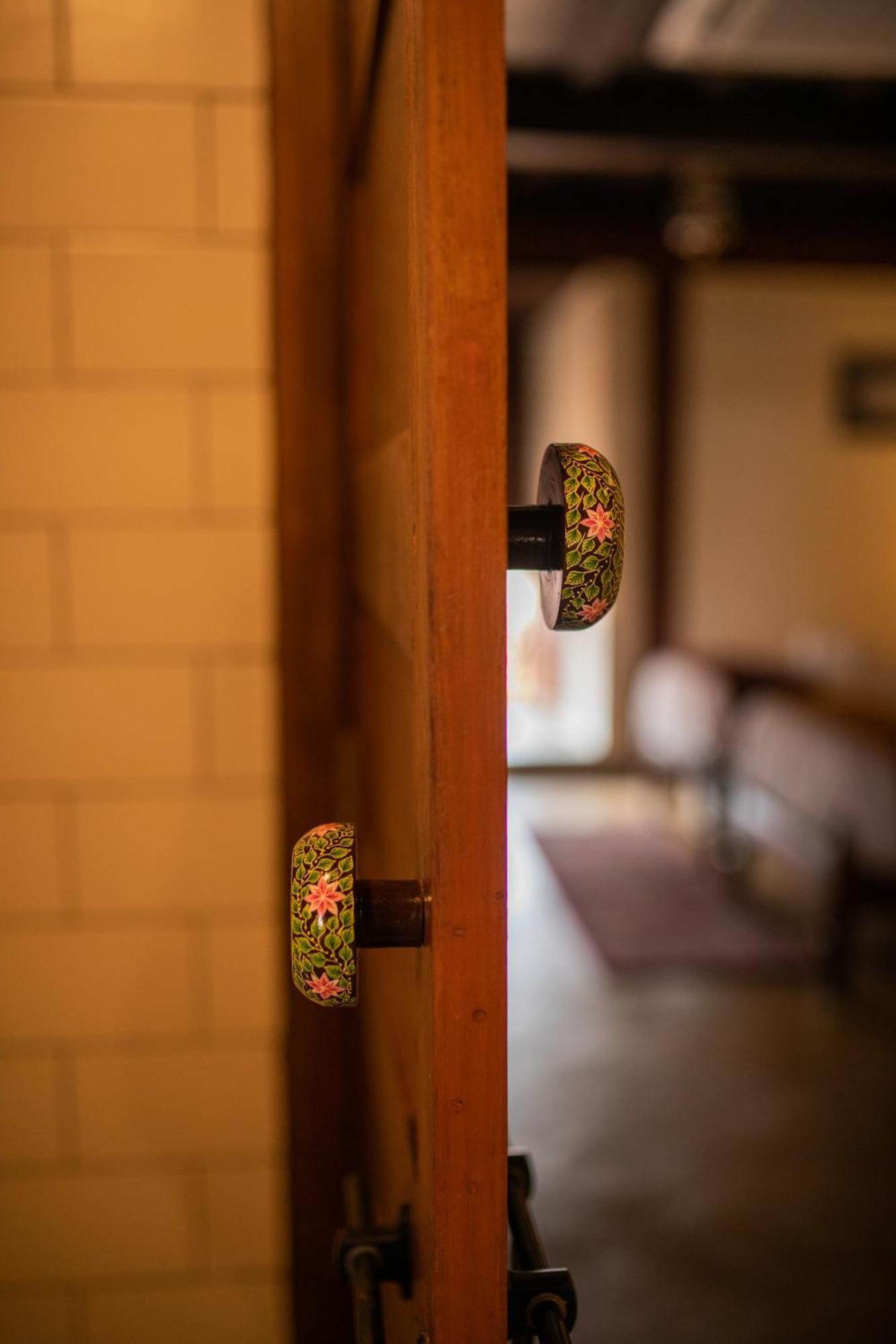 Sawantwadi Palace Boutique Art Hotel Extérieur photo